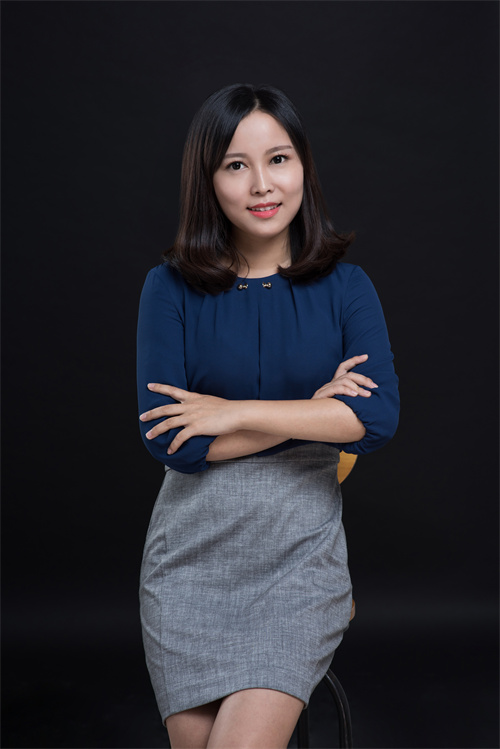 张悦.jpg